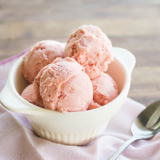 Strawberry Cheesecake Ice Cream