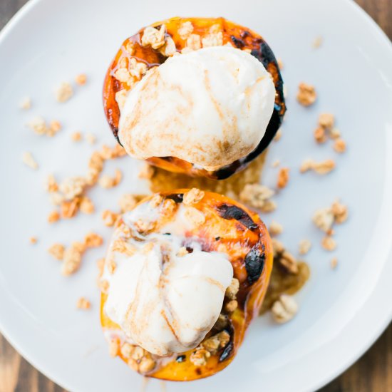 Grilled Peaches with Rum Sauce