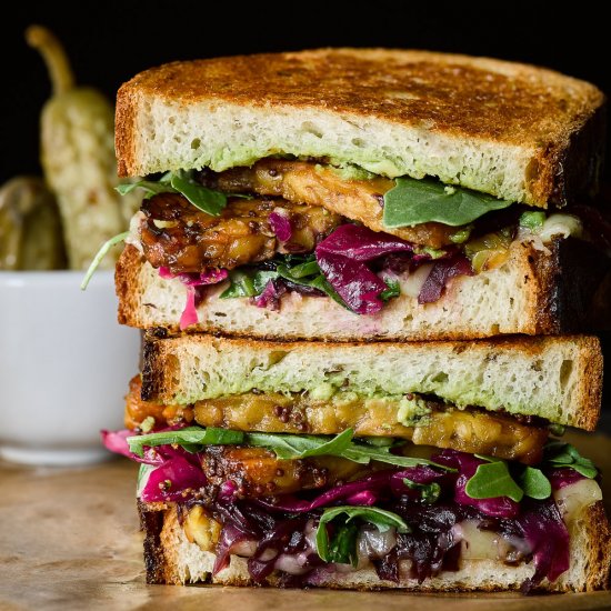 The Ultimate Tempeh Reuben