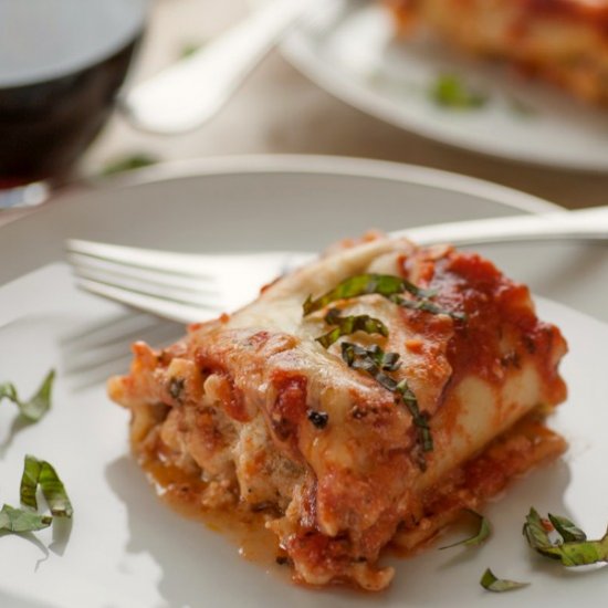 Italian Sausage Lasagna Roll Ups