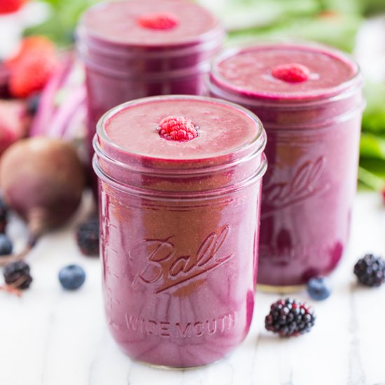 Glowing Berry Beet Smoothie