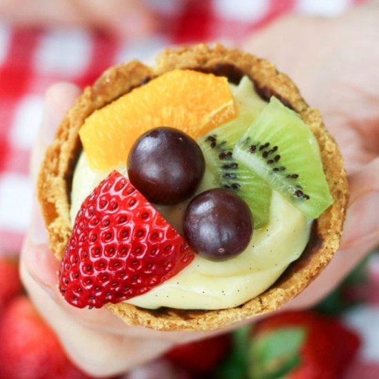 Custard Tart with seasonal fruit