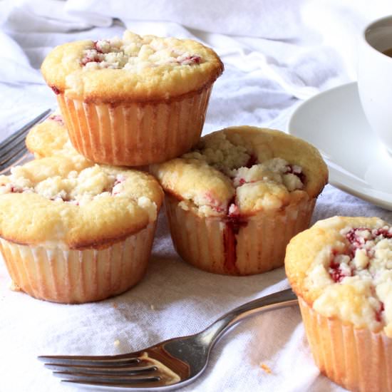 Raspberry Cheesecake Muffins