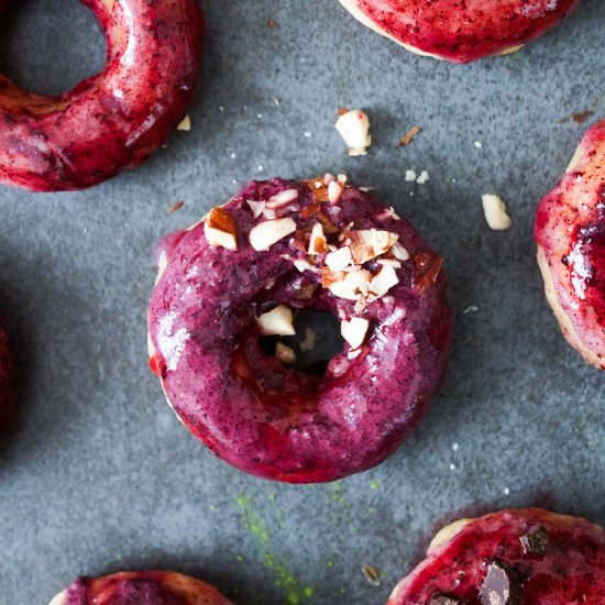 Green tea doughnuts