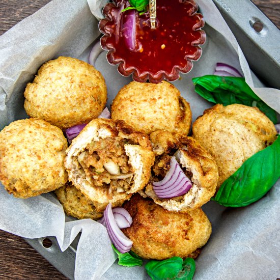 Potato Stuffed Bread Roll