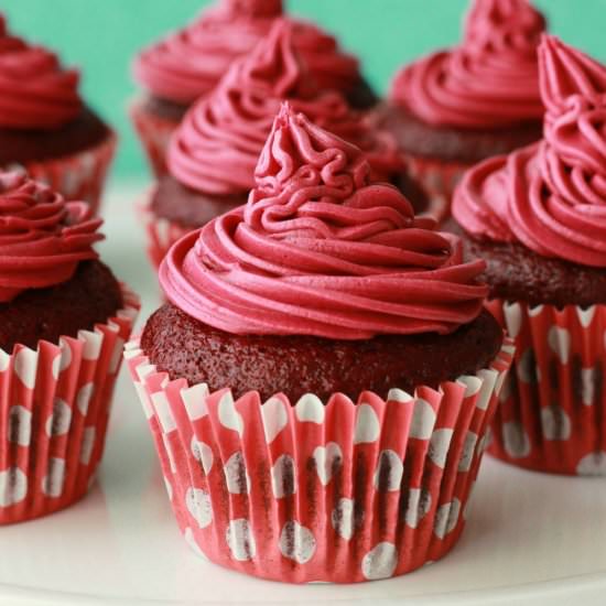 Vegan Red Velvet Cupcakes