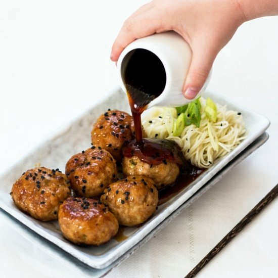 Honey Ginger Garlic Pork Meatballs