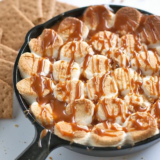 Salted Caramel Skillet S’moresSalte