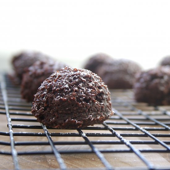 Dark Chocolate Macaroons