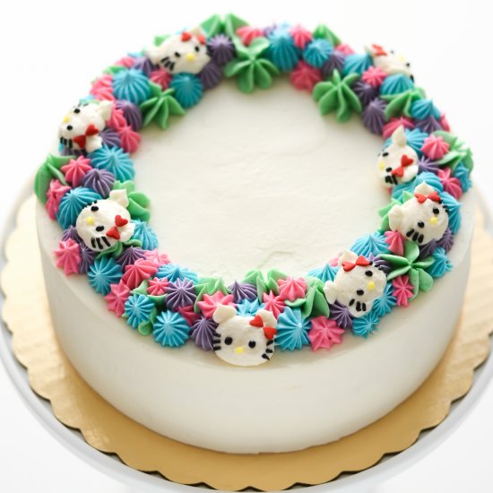 Hello Kitty Floral Wreath Cake