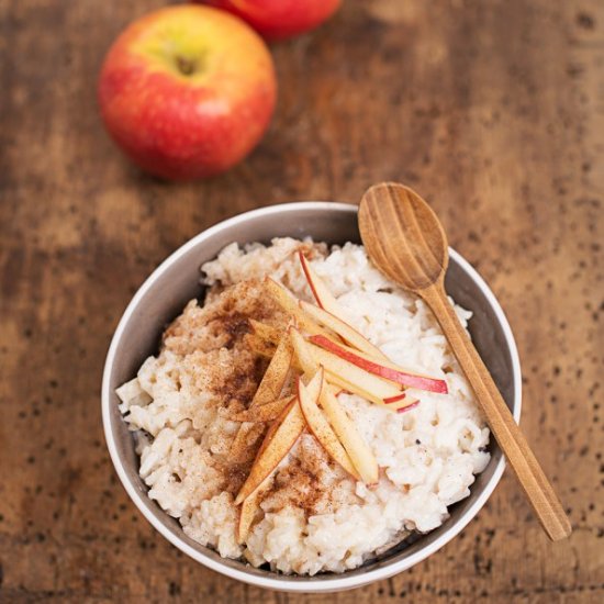 Rice Porridge with Apples