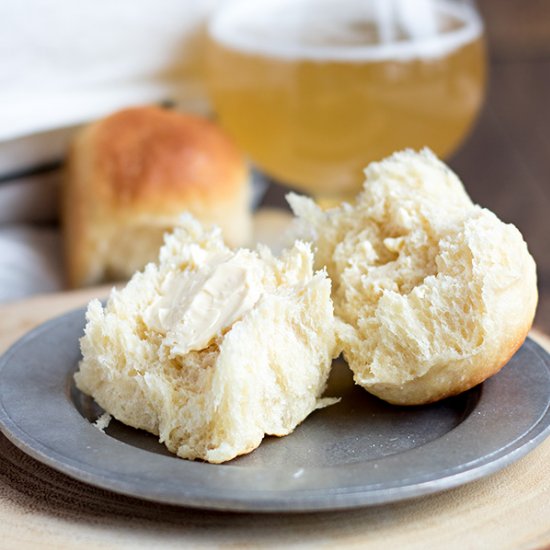 Honey Wheat Beer Rolls