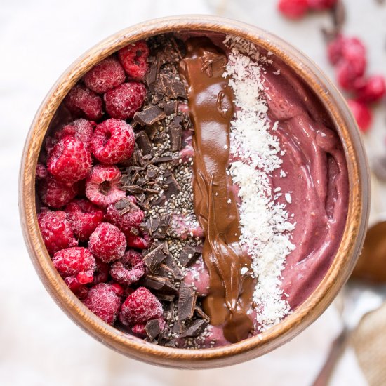 Raspberry Acai Bowl