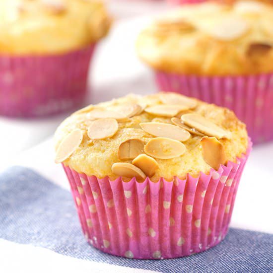 Lemon Ricotta Muffins