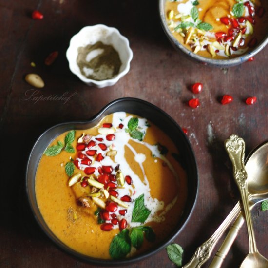 Moroccan roasted pumpkin soup