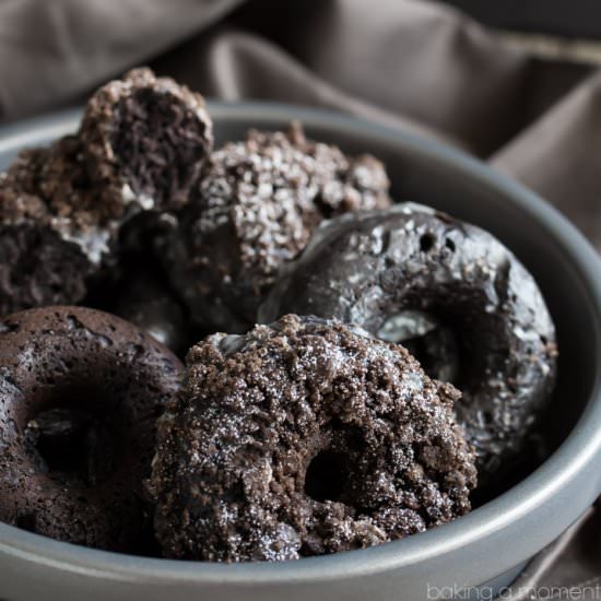 Baked Chocolate Crumb Donuts