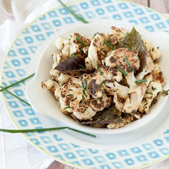 SAUTEED CAULIFLOWER WITH GARLIC