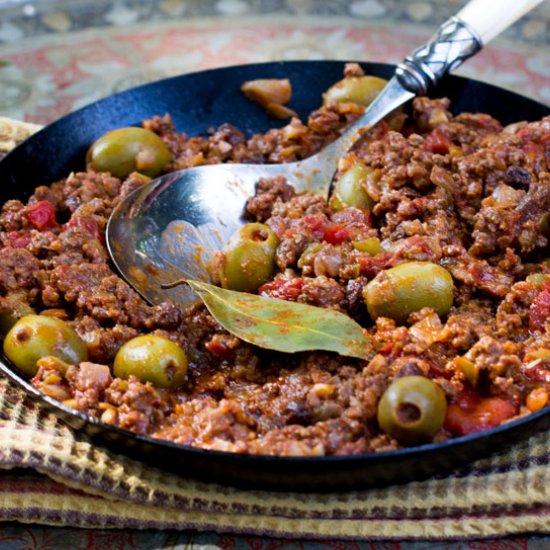 Cuban Picadillo: Ground Beef Stew