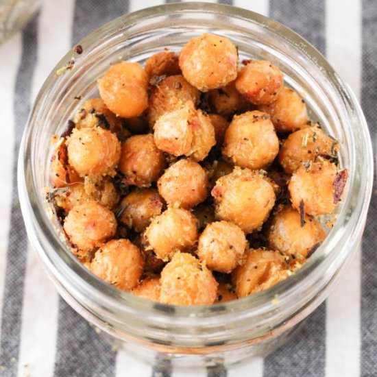 Cheesy Herb Roasted Chickpeas (V)