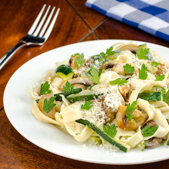 Pasta with Zucchini and Mushrooms