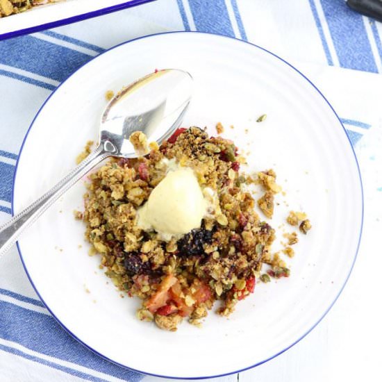 Apple & Blackberry Crumble