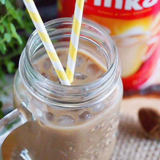 Iced chicory coffee with cardamom