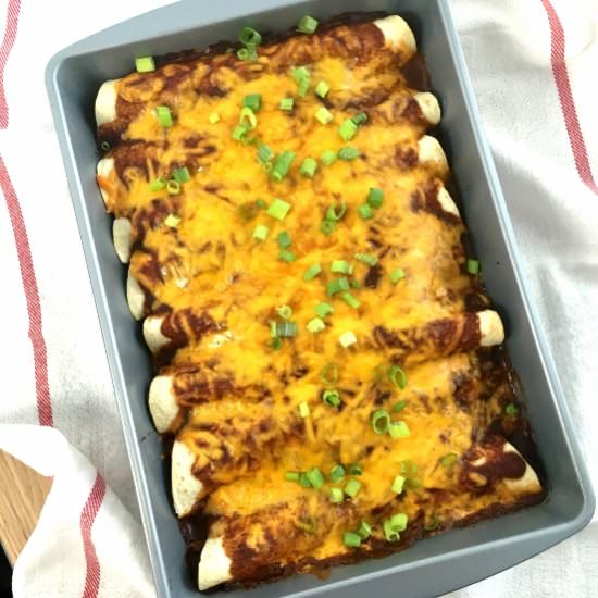 Beef Enchiladas with Red Sauce