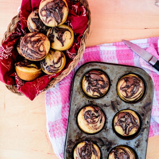 Pumpkin Nutella Swirl Muffins