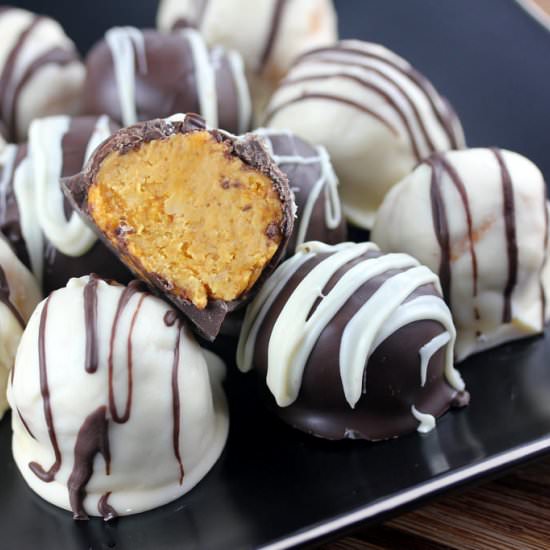 Pumpkin Cheesecake Truffles