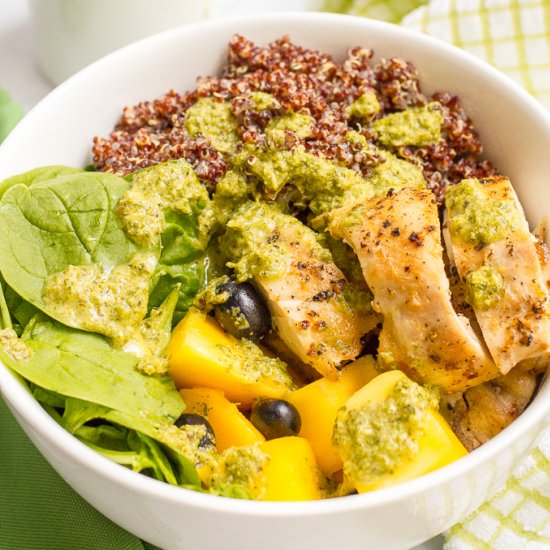 Chicken quinoa salad bowls