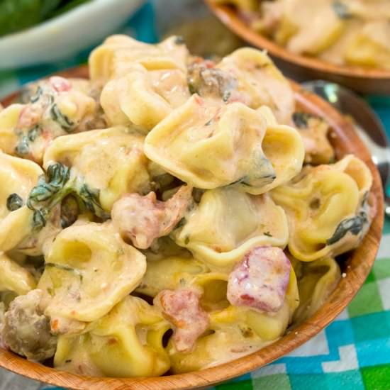 One Pot Tomato Spinach Tortellini