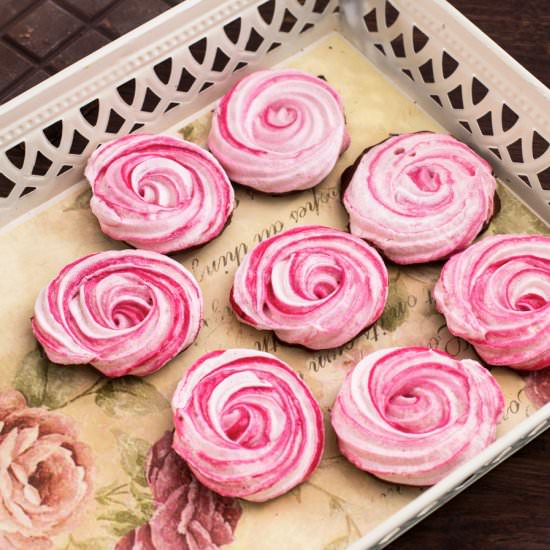 Chocolate Meringue Roses