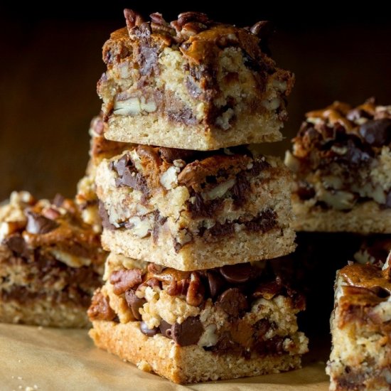 Chocolate Chip Oatmeal Carmelitas