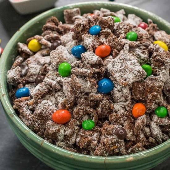 Chocolate Peanut Butter Puppy Chow