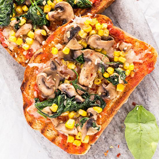 Mushroom Spinach & Corn Toast