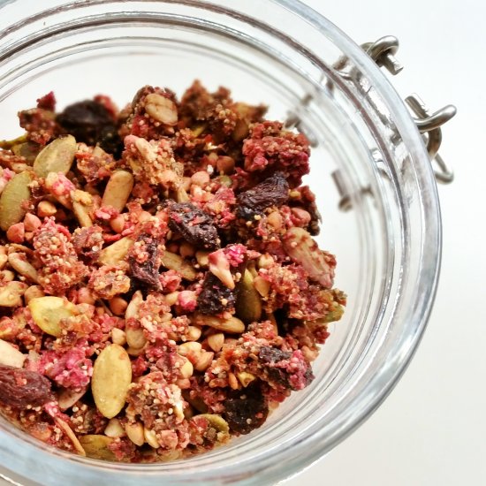 Crispy vegan beet & seed granola