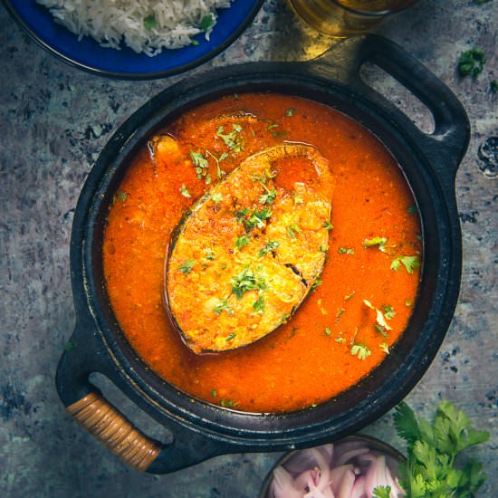 Fish in Tomato Curry