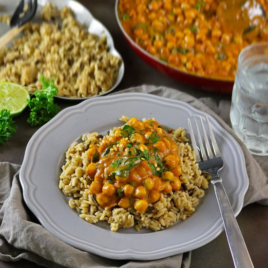 Easy Chickpea & Spinach Curry