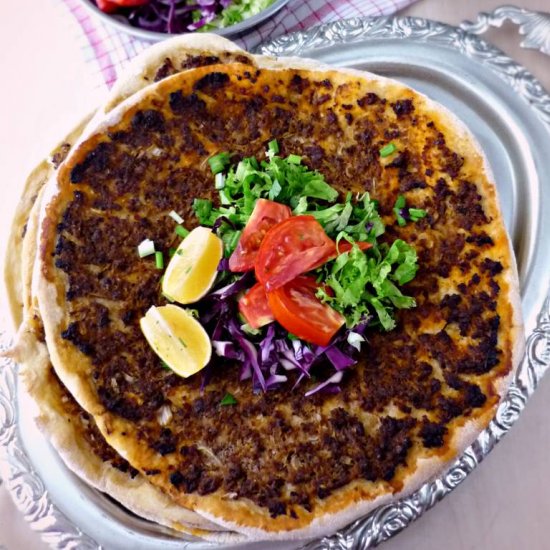 Lahmacun / Lahmajoun