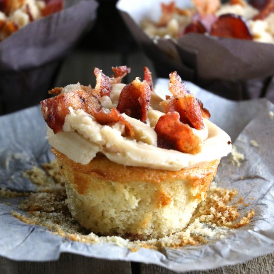 Maple Bacon Cupcakes