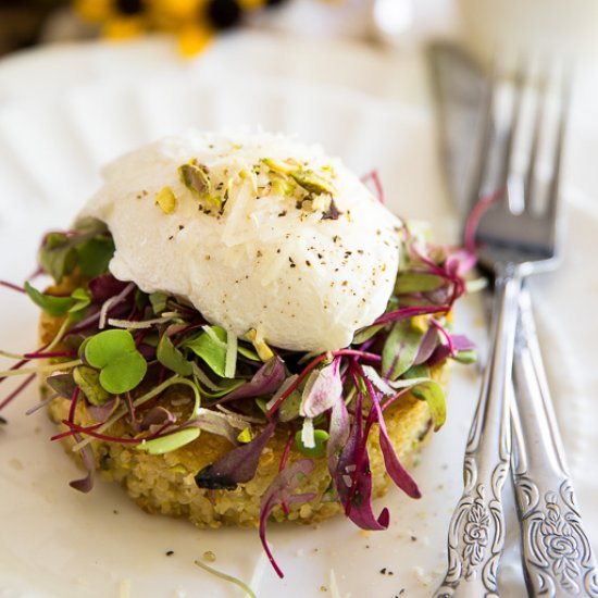 Poached Egg over Crispy Quinoa Cake