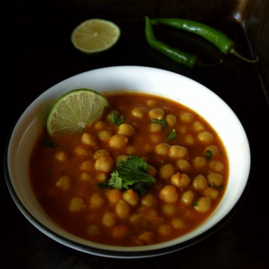 Simple Indian Chickpeas Curry