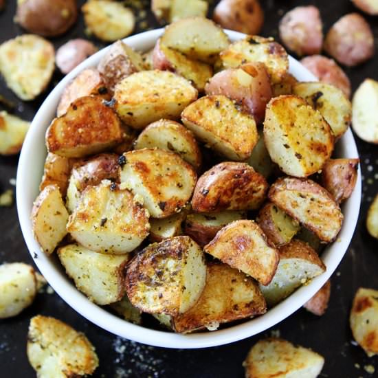 Roasted Parmesan Pesto Potatoes