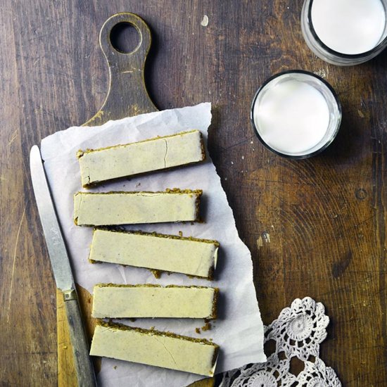 Pumpkin Spice Steel Cut Oat Bars