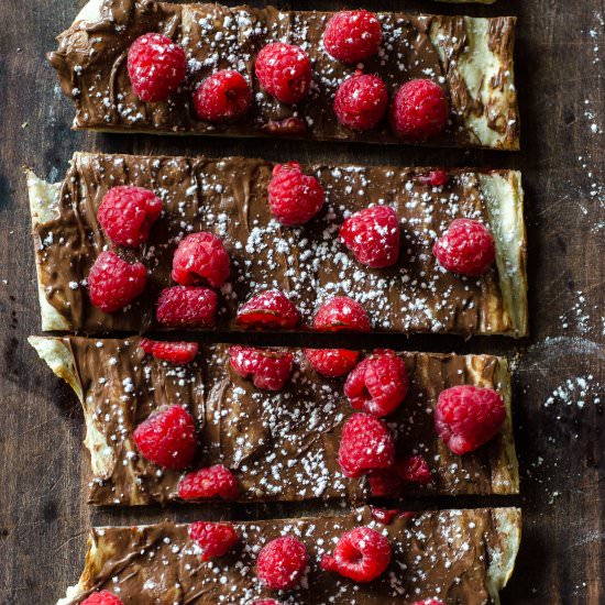 Raspberry Nutella Pizza