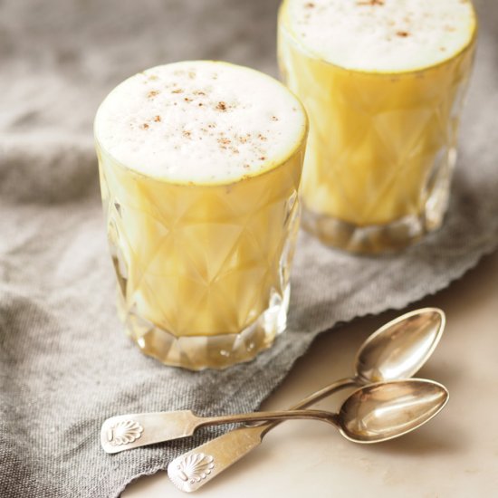 Turmeric Chai Latte