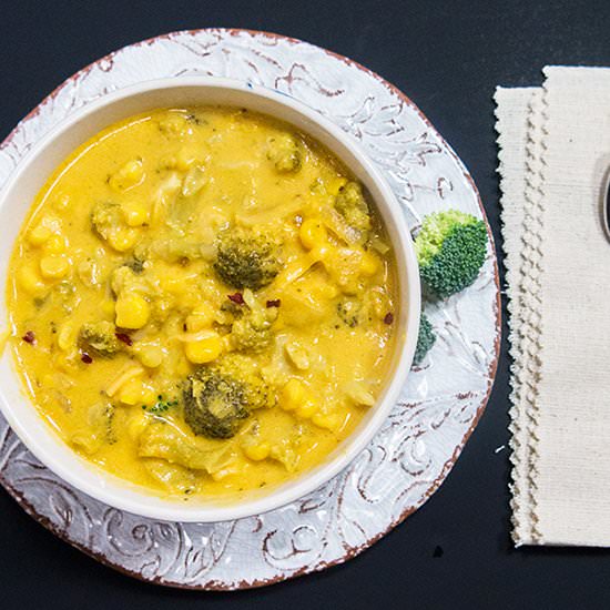 Cheesy Broccoli Corn Chowder