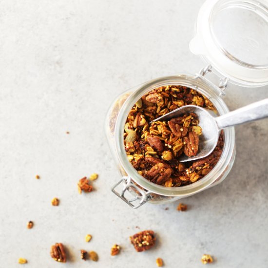 Five spice pumpkin quinoa granola