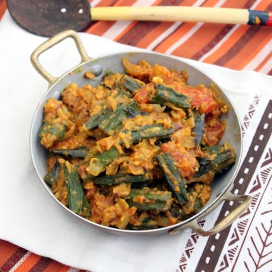 Okra in Coconut and Cashew Gravy