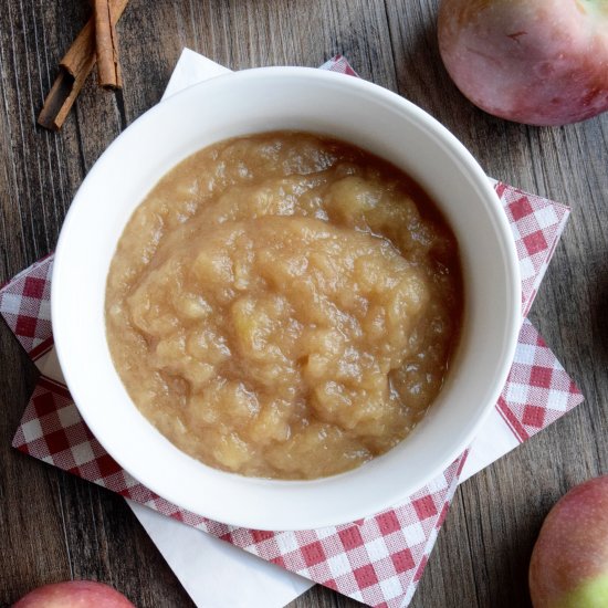 Stovetop Cinnamon Applesauce